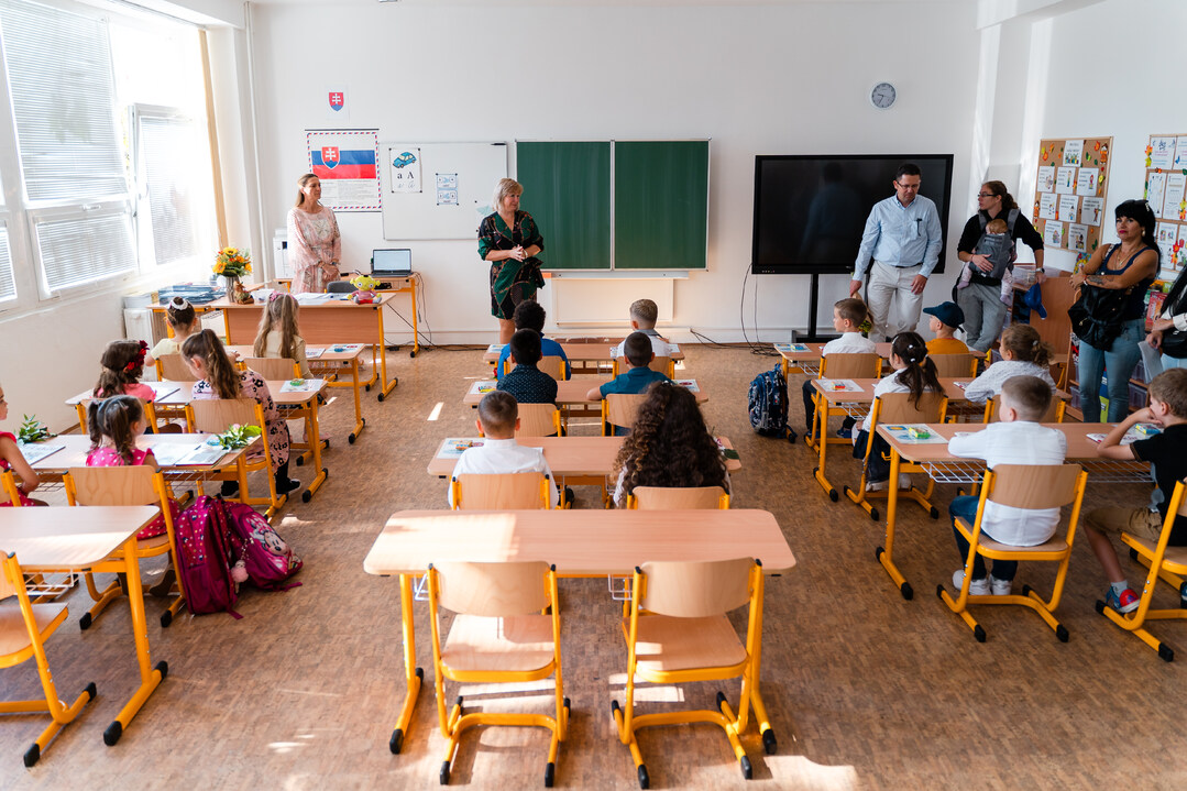 Župa zabezpečuje dopravu deťom z Humanitárneho centra Gabčíkovo do škôl