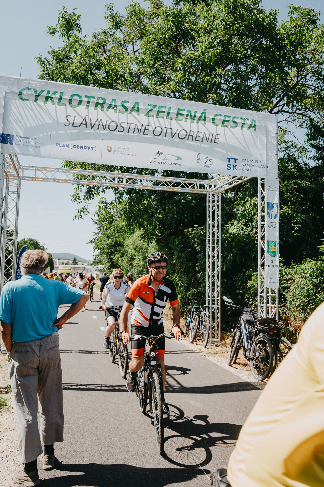 Cyklotrasa Zelená cesta medzi Piešťanmi a Vrbovým je oficiálne otvorená