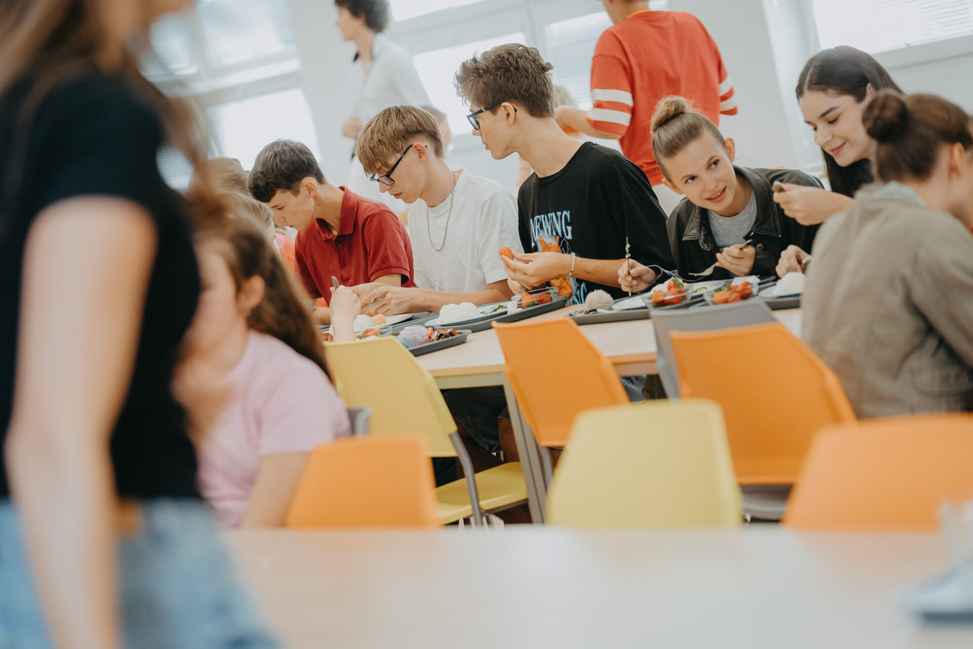 Gymnázium M. R. Štefánika a Základná škola v Šamoríne majú novú kuchyňu, triedy aj dielňu. Modernizácia zlepšila podmienky pre žiakov aj zamestnancov