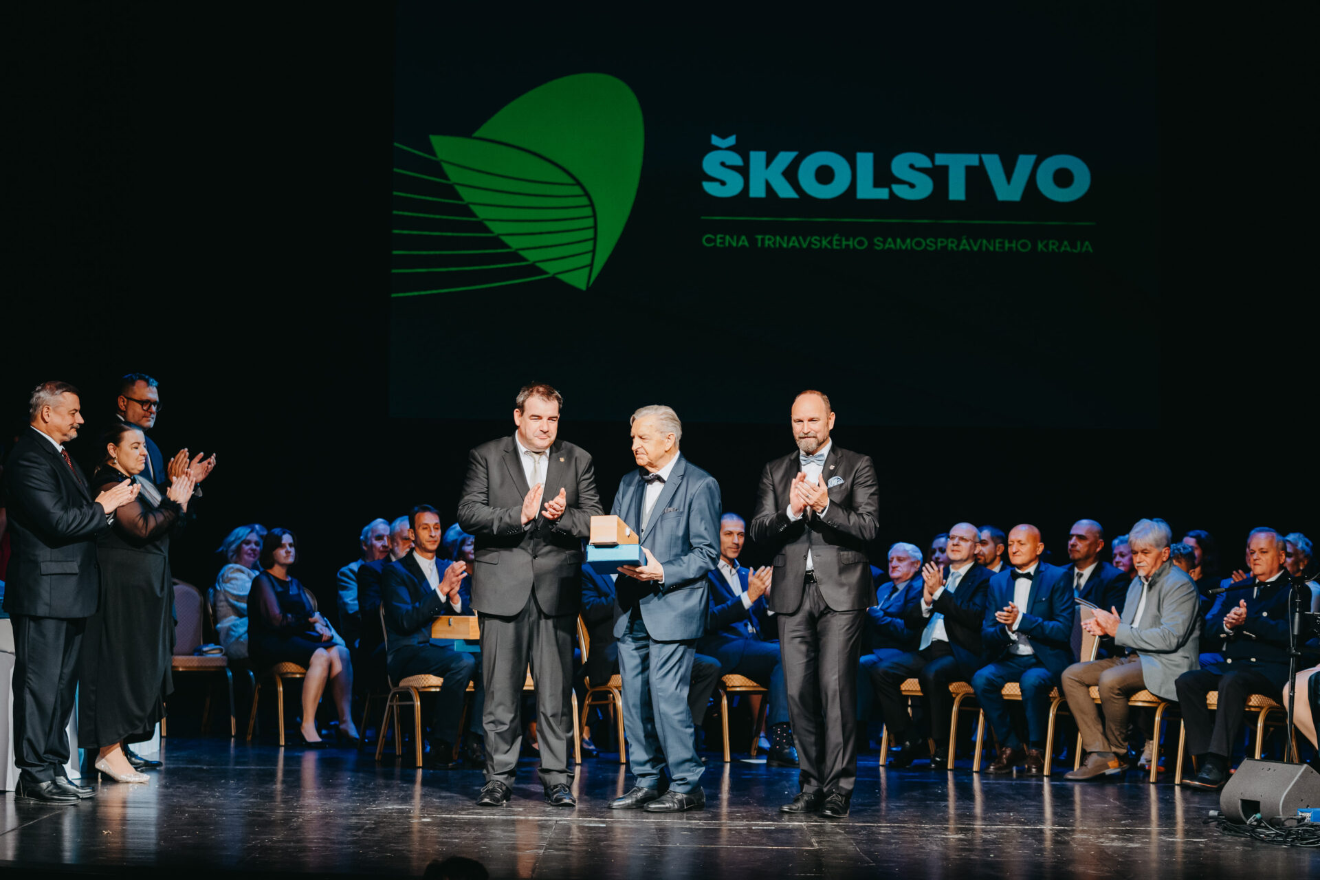 Cena Trnavského samosprávneho kraja 2025: Župa ocenila výnimočné osobnosti a kolektívy za prínos k rozvoju spoločnosti