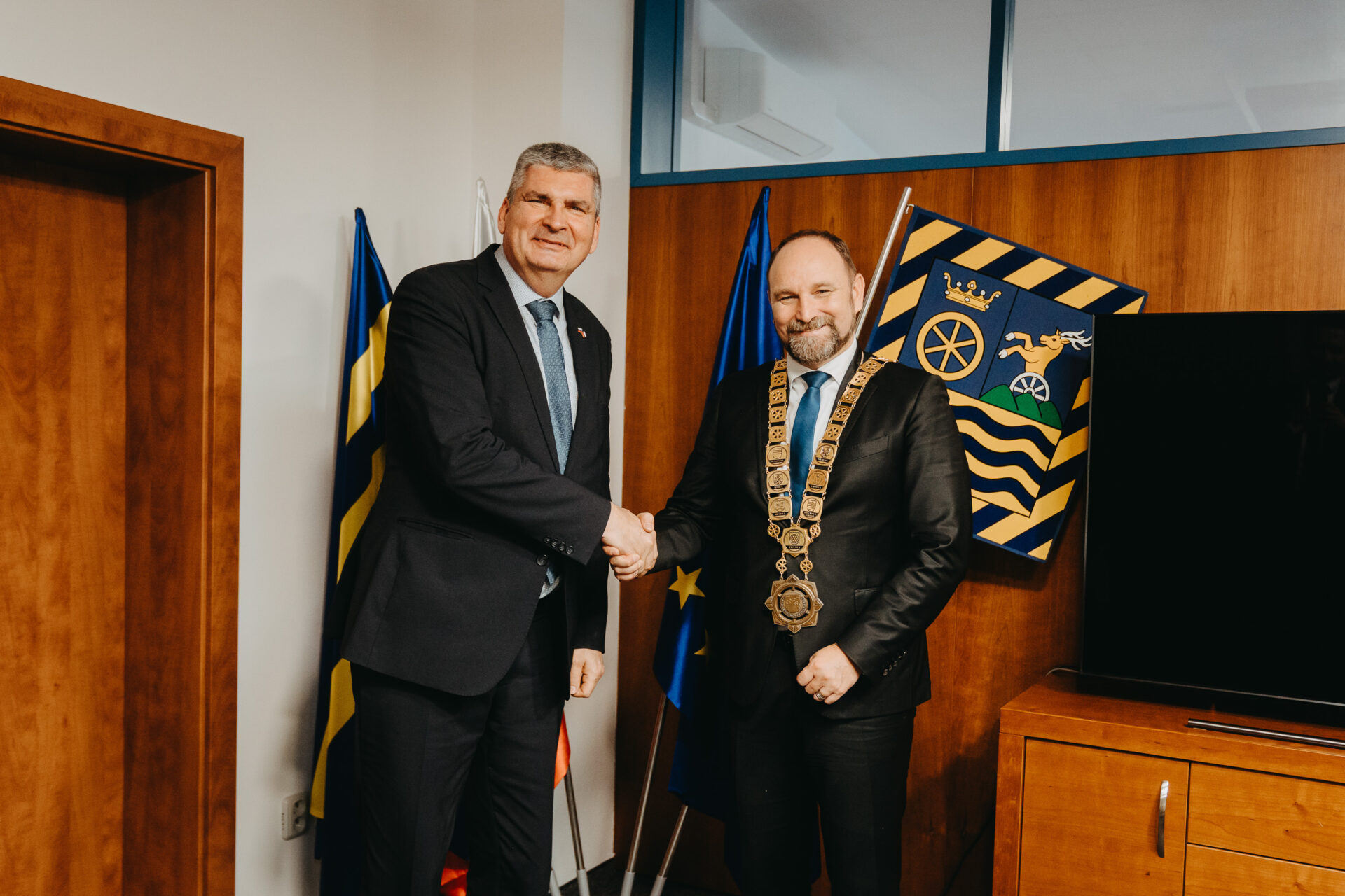 Trnavský župan hovoril so slovinským veľvyslancom o obnove vzácnych organov