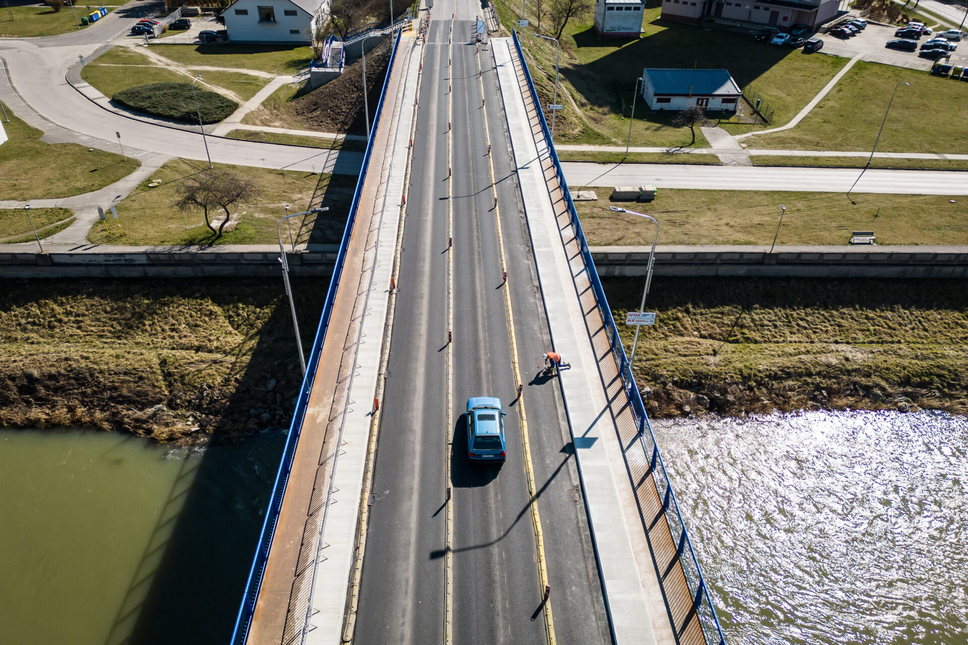 Mimoriadne uzatvorenie mosta v Hlohovci z dôvodu monitoringu