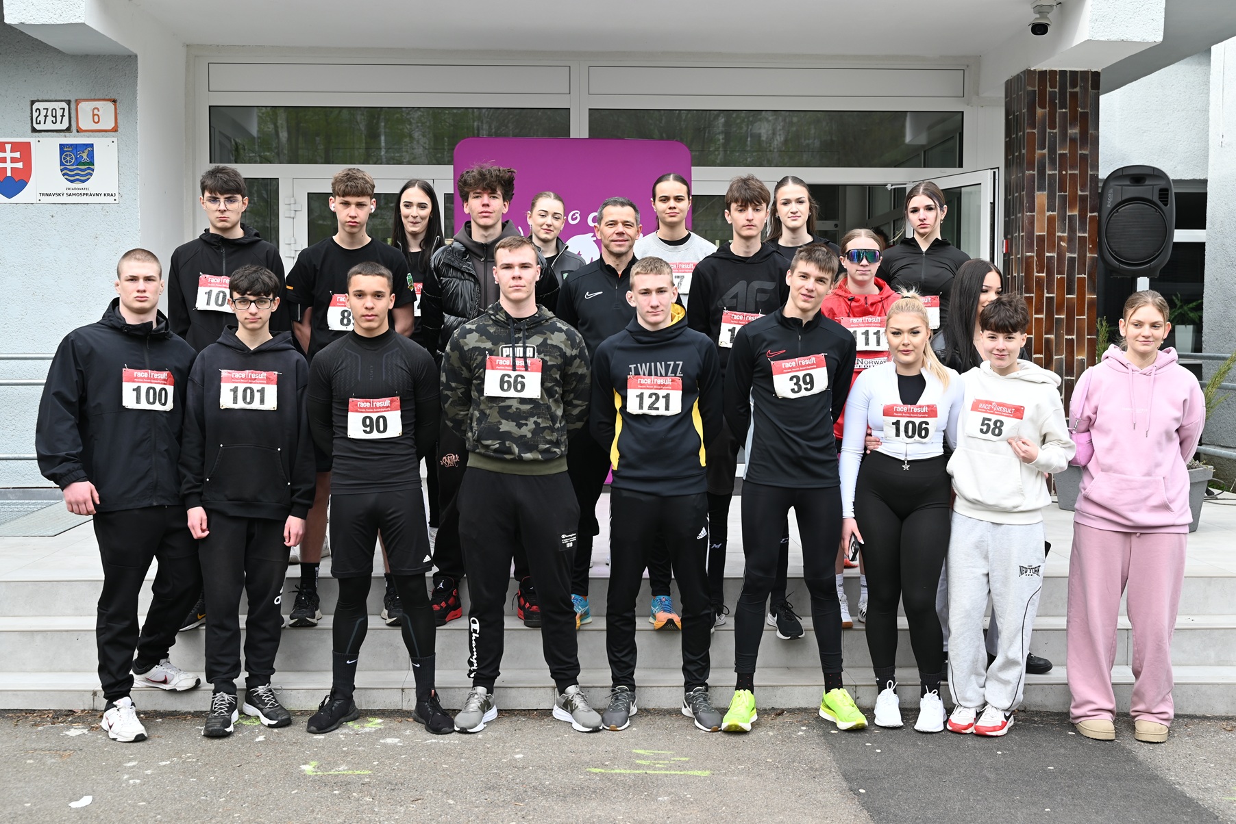 Lomonoskárska šestka: Charitatívny beh župnej SOŠ obchodu a služieb